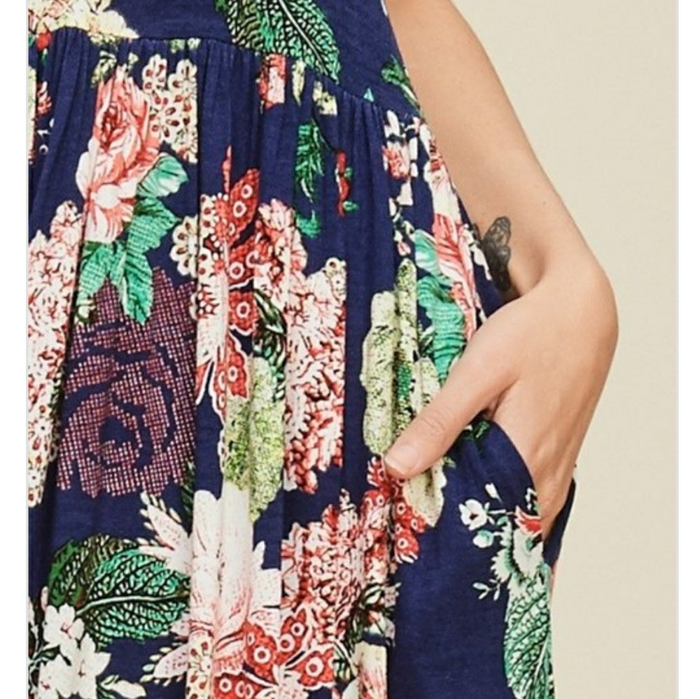❤️LAST ONE❤️ 🌿FLORAL PRINT MAXI🌿 - Picture 6 of 8